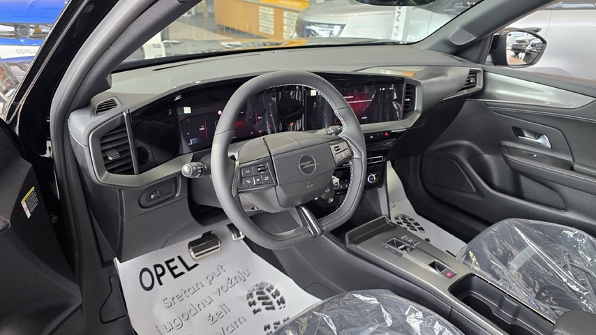 RABLJENO VOZILO OPEL MOKKA GS PULSE F 1,2 XHT AT8 Automatski mjenjač BENZIN 224807