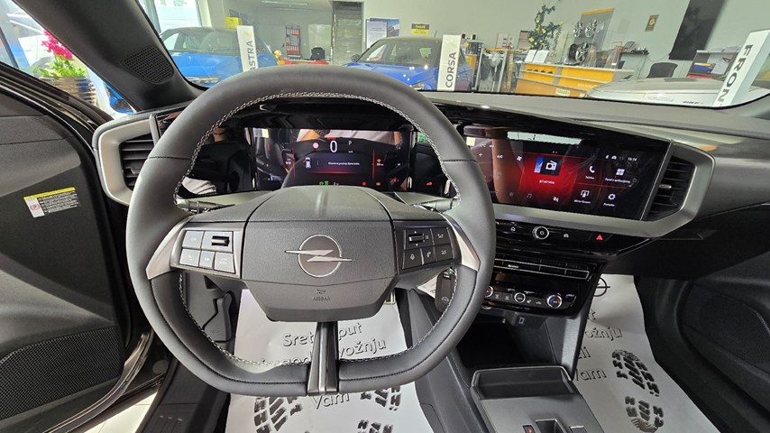 RABLJENO VOZILO OPEL MOKKA GS PULSE F 1,2 XHT AT8 Automatski mjenjač BENZIN 224807