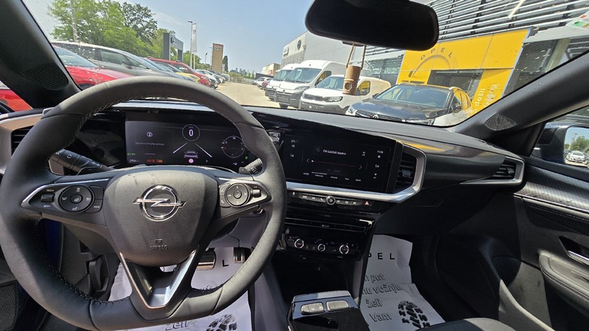 RABLJENO VOZILO OPEL MOKKA ULTIMATE F 1,2 XHT MHEV Automatski mjenjač BENZIN 81362