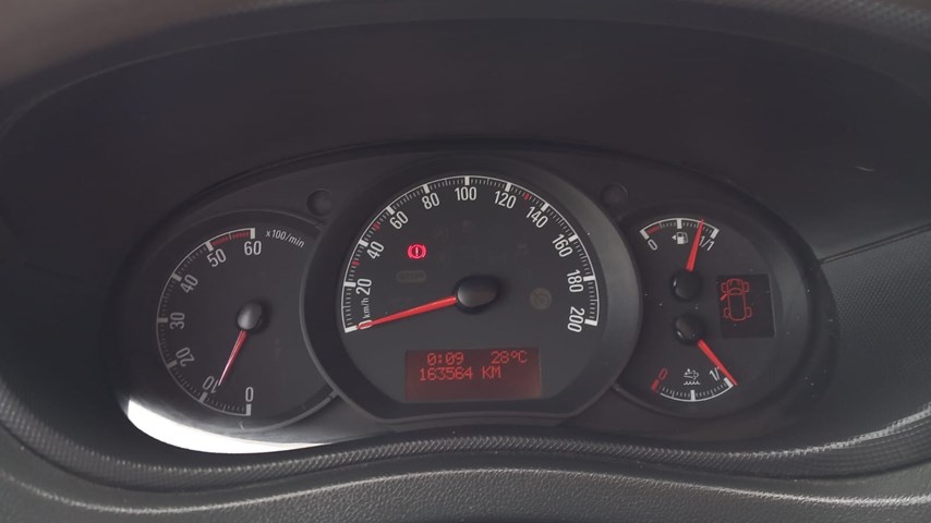 RABLJENO VOZILO OPEL MOVANO CREW CAB DS 2,3 DT MT6 Mehanički mjenjač DIESEL 20891