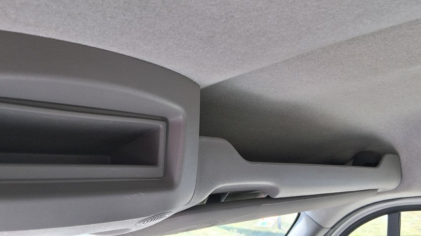 RABLJENO VOZILO OPEL MOVANO CREW CAB DS 2,3 DT MT6 Mehanički mjenjač DIESEL 20891