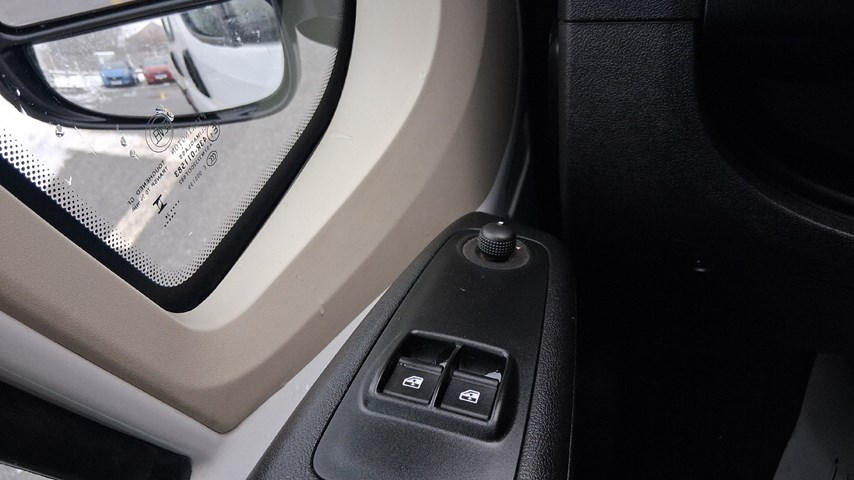 RABLJENO VOZILO OPEL MOVANO DROPSIDE DOUBLE CAB L3H1 2.2 Mehanički mjenjač DIESEL 65763