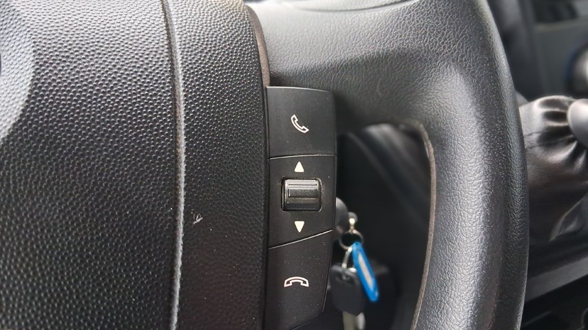 RABLJENO VOZILO OPEL MOVANO DROPSIDE DOUBLE CAB L3H1 2.2 Mehanički mjenjač DIESEL 65763