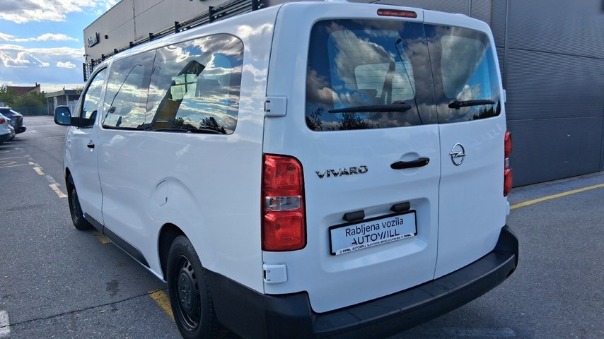 RABLJENO VOZILO OPEL VIVARO COMBI L2H1 1,5 L MT6 Mehanički mjenjač DIESEL 65797