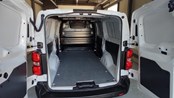 RABLJENO VOZILO OPEL VIVARO-e CARGO BPS AT Automatski mjenjač ELEKTRIČNI 90257