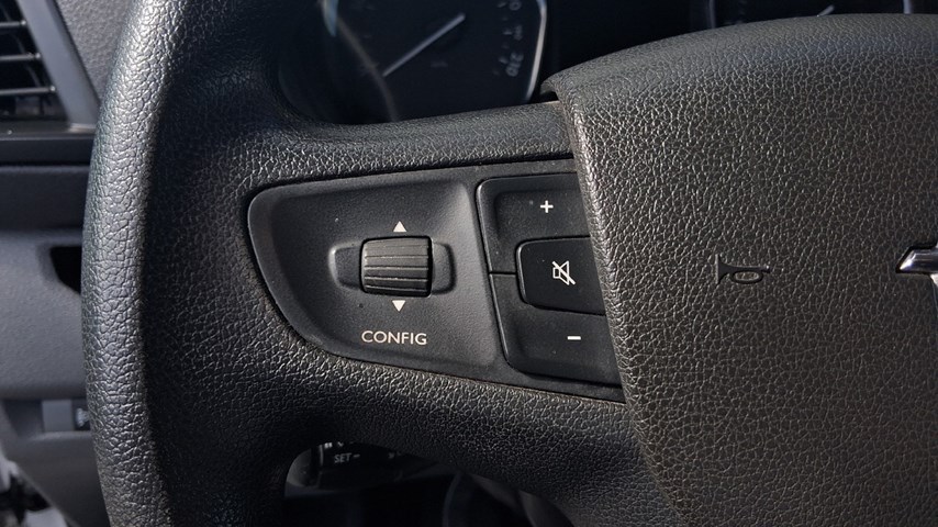 RABLJENO VOZILO OPEL VIVARO L2H1 COMBI 1,5 L MT6 Mehanički mjenjač DIESEL 65806