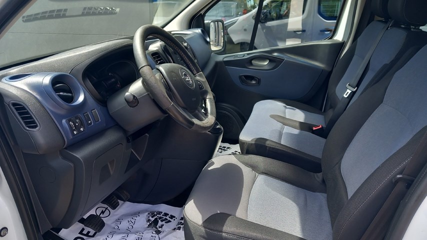 RABLJENO VOZILO OPEL VIVARO L2H1 COMBI 1.6 DIE MT6 Mehanički mjenjač DIESEL 65686