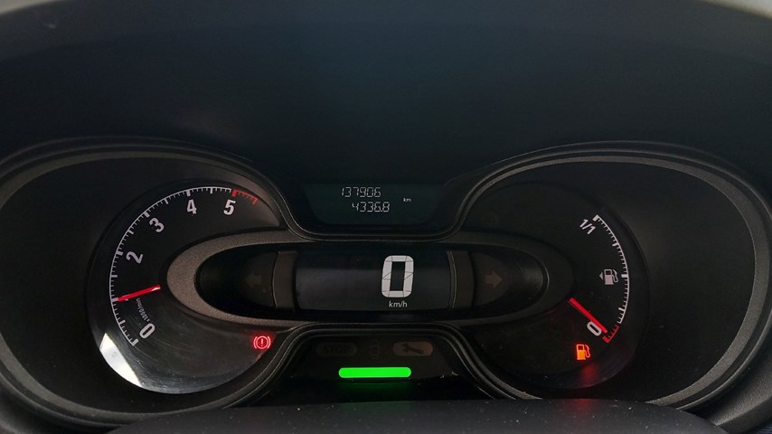 RABLJENO VOZILO OPEL VIVARO L2H1 COMBI 1.6 DIE MT6 Mehanički mjenjač DIESEL 65686