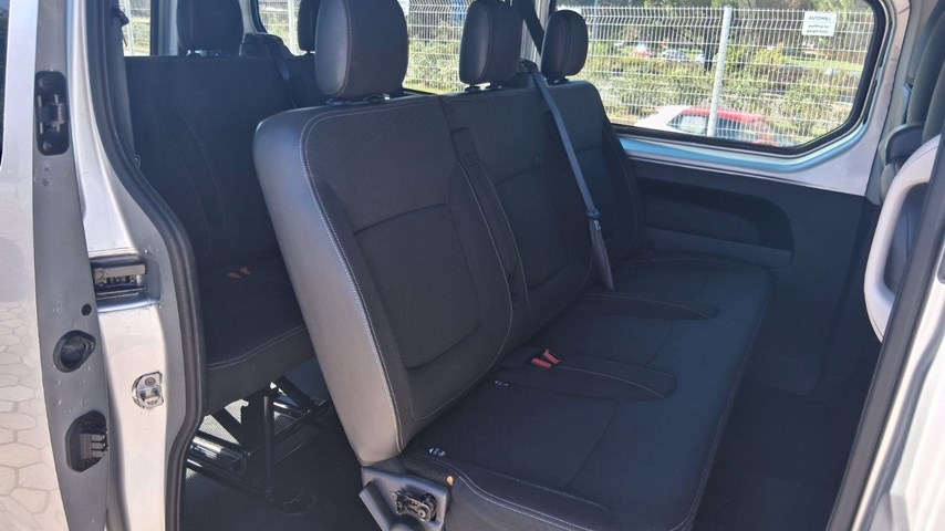 RABLJENO VOZILO OPEL VIVARO L2H1 COMBI 1.6 DIE MT6 Mehanički mjenjač DIESEL 65690
