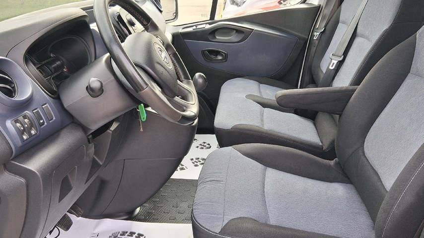 RABLJENO VOZILO OPEL VIVARO L2H1 COMBI 1.6 DIE MT6 Mehanički mjenjač DIESEL 65685