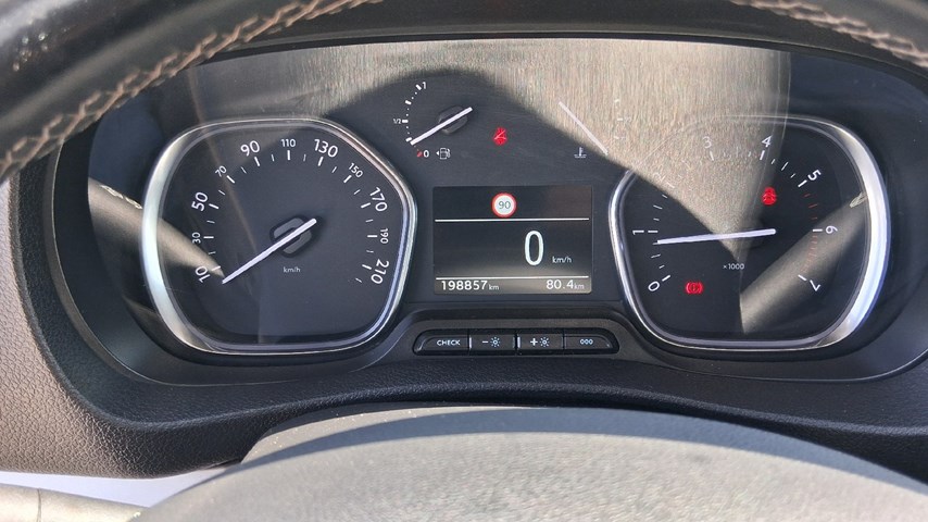 RABLJENO VOZILO OPEL ZAFIRA LIFE L2H1 BUSINESS 1.5 DIE Mehanički mjenjač DIESEL 65736