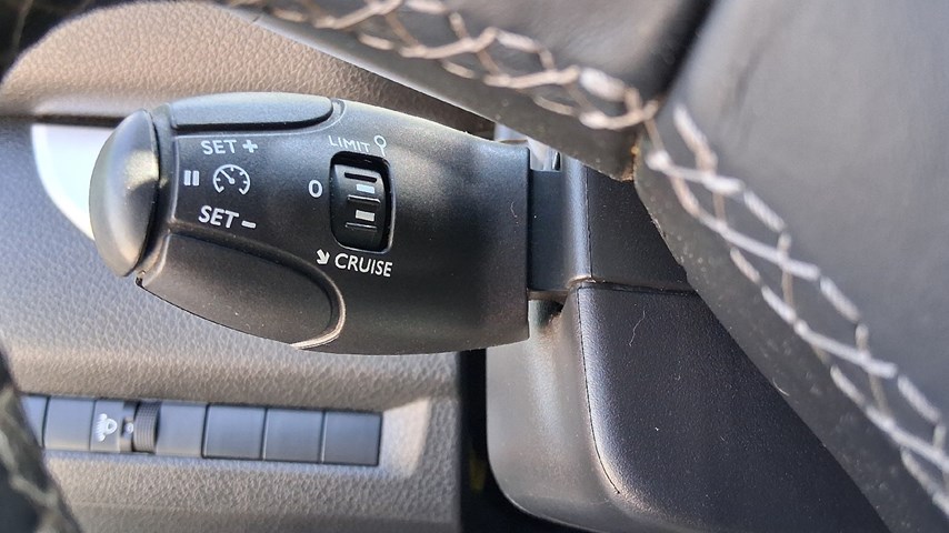RABLJENO VOZILO OPEL ZAFIRA LIFE L2H1 BUSINESS 1.5 DIE Mehanički mjenjač DIESEL 65736