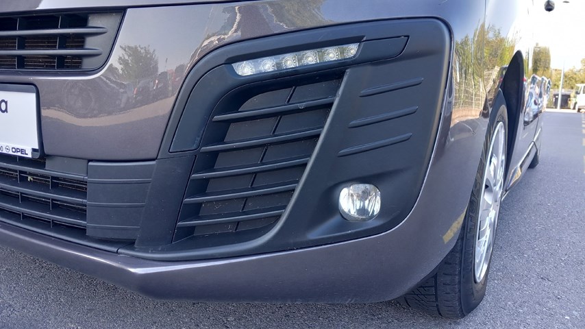 RABLJENO VOZILO OPEL ZAFIRA LIFE L2H1 BUSINESS D 1.5 DIE Mehanički mjenjač DIESEL 65747