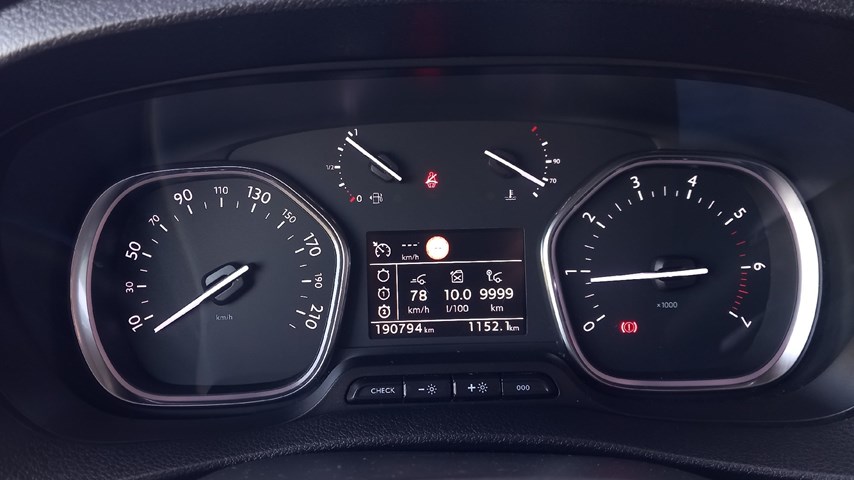 RABLJENO VOZILO OPEL ZAFIRA LIFE L2H1 BUSINESS D 1.5 DIE Mehanički mjenjač DIESEL 65747