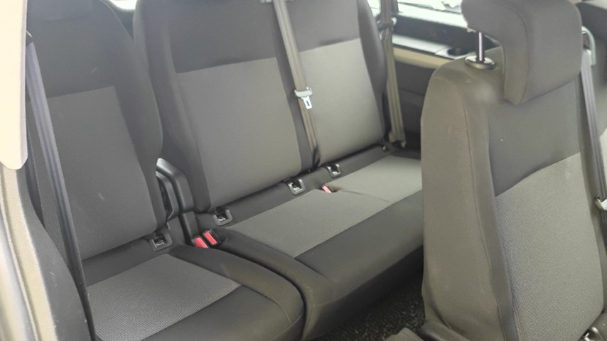 RABLJENO VOZILO OPEL ZAFIRA LIFE L2H1 Business Edition 2,0 AT8 Automatski mjenjač DIESEL 224165