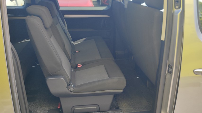 RABLJENO VOZILO OPEL ZAFIRA LIFE LIFE L2H1 Business Edit 2,0 D AT8 Automatski mjenjač DIESEL 224633