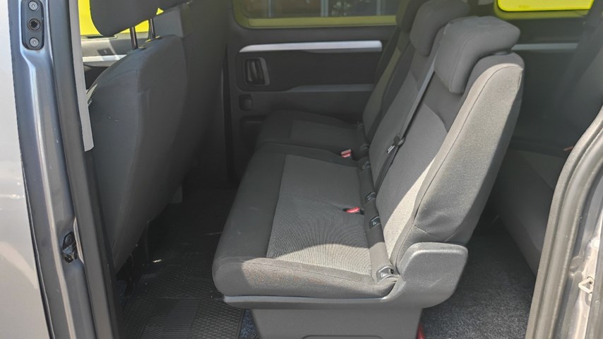 RABLJENO VOZILO OPEL ZAFIRA LIFE LIFE L2H1 Business Edit 2,0 D AT8 Automatski mjenjač DIESEL 224633