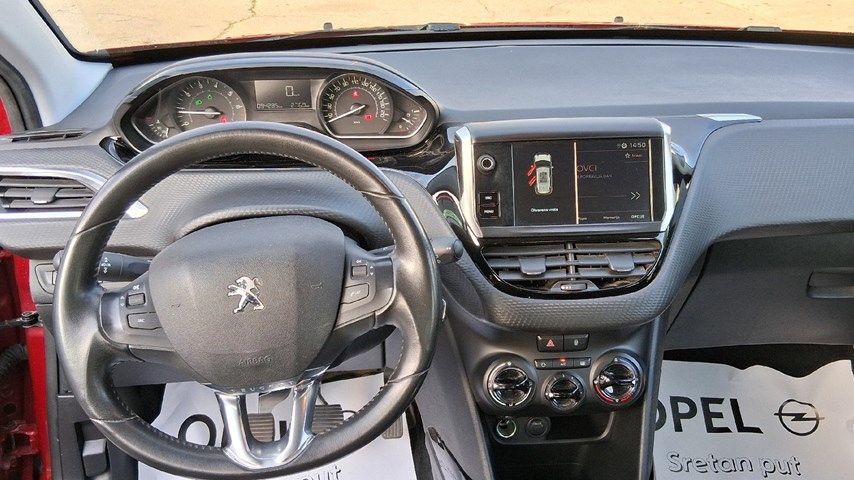 RABLJENO VOZILO PEUGEOT 2008 1,2 Mehanički mjenjač BENZIN 20907