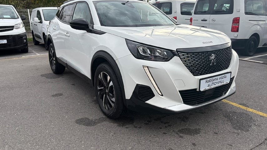 RABLJENO VOZILO PEUGEOT 2008 1,2 PURETECH ALLURE Mehanički mjenjač BENZIN 100252