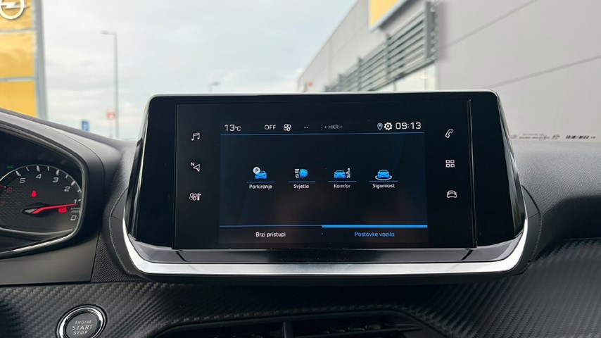 RABLJENO VOZILO PEUGEOT 2008 1,2 PURETECH ALLURE Mehanički mjenjač BENZIN 100252