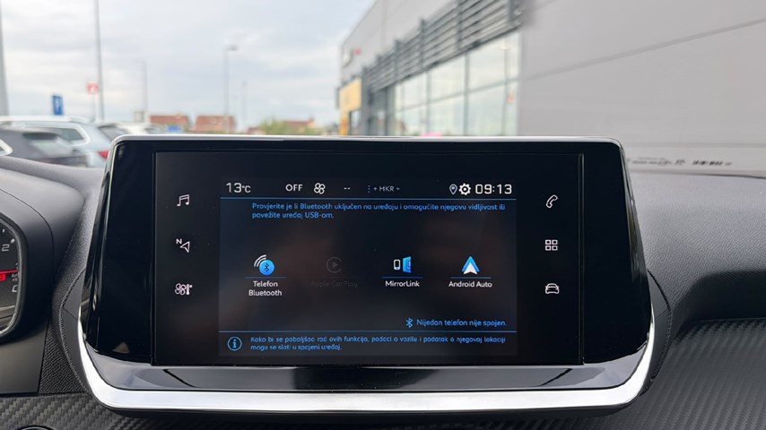 RABLJENO VOZILO PEUGEOT 2008 1,2 PURETECH ALLURE Mehanički mjenjač BENZIN 100252