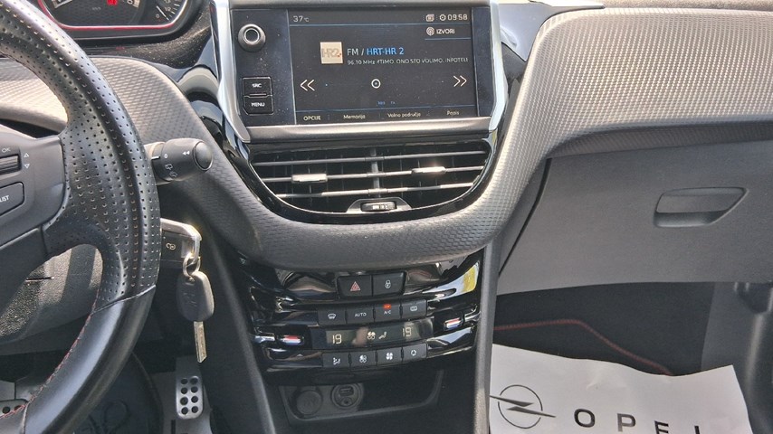 RABLJENO VOZILO PEUGEOT 2008 1,2 PURETECH Mehanički mjenjač BENZIN 65716