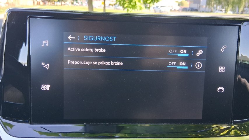 RABLJENO VOZILO PEUGEOT 2008 1,2 PURETECH S-S ACTIVE Mehanički mjenjač BENZIN 100208