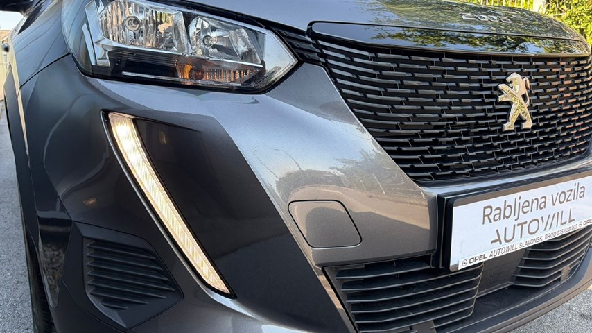 RABLJENO VOZILO PEUGEOT 2008 1,2 PURETECH S-S ACTIVE Mehanički mjenjač BENZIN 100208
