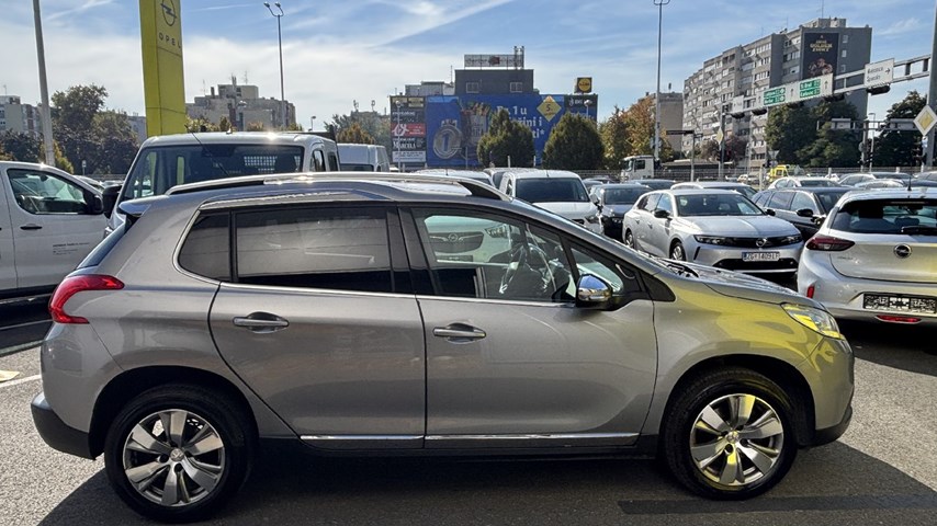 RABLJENO VOZILO PEUGEOT 2008 1,6 HDI Mehanički mjenjač DIESEL 224920