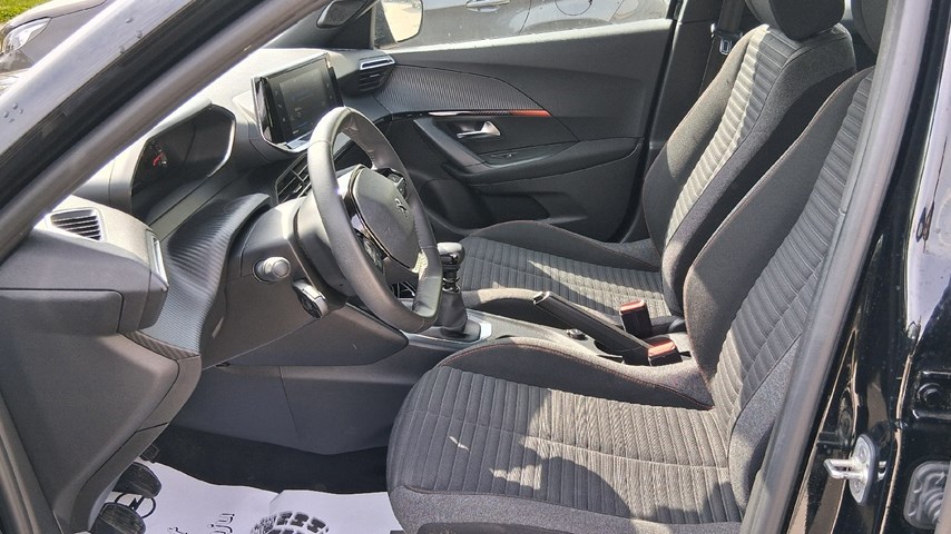 RABLJENO VOZILO PEUGEOT 2008 ACTIVE PACK 1,2 I Mehanički mjenjač BENZIN 100207