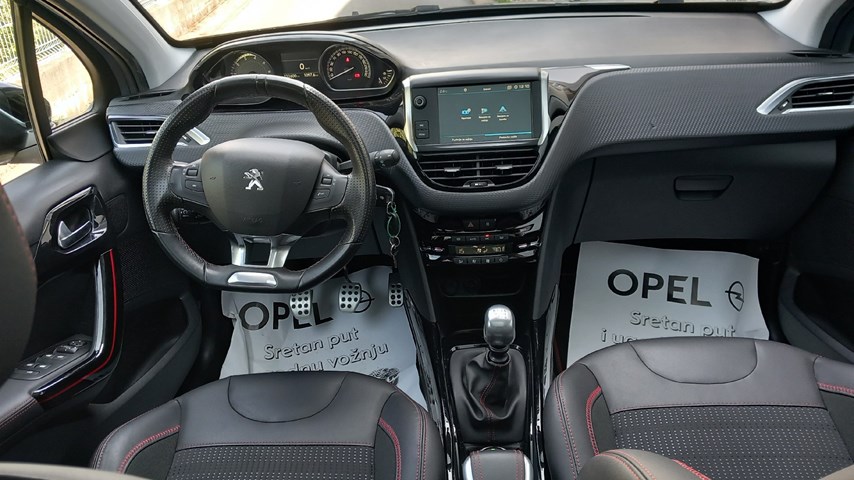 RABLJENO VOZILO PEUGEOT 2008 GT LINE Mehanički mjenjač BENZIN 65744