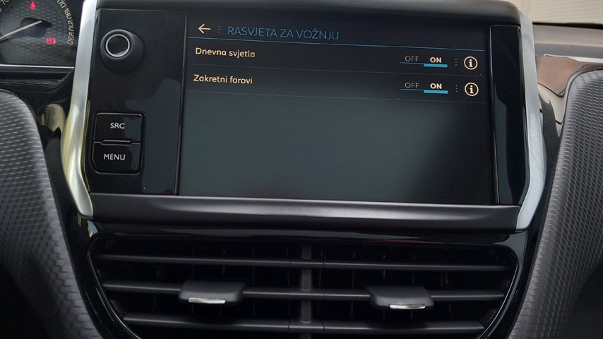 RABLJENO VOZILO PEUGEOT 2008 GT LINE Mehanički mjenjač BENZIN 65744