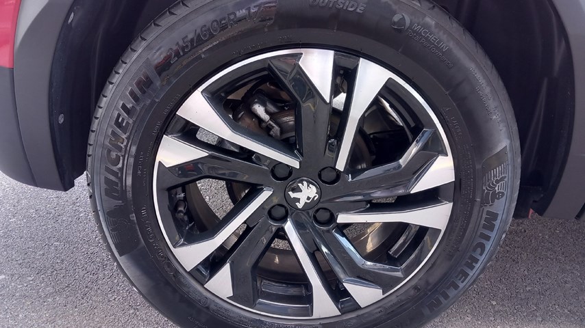 RABLJENO VOZILO PEUGEOT 2008 PURETECH 1,2 Mehanički mjenjač BENZIN 65721