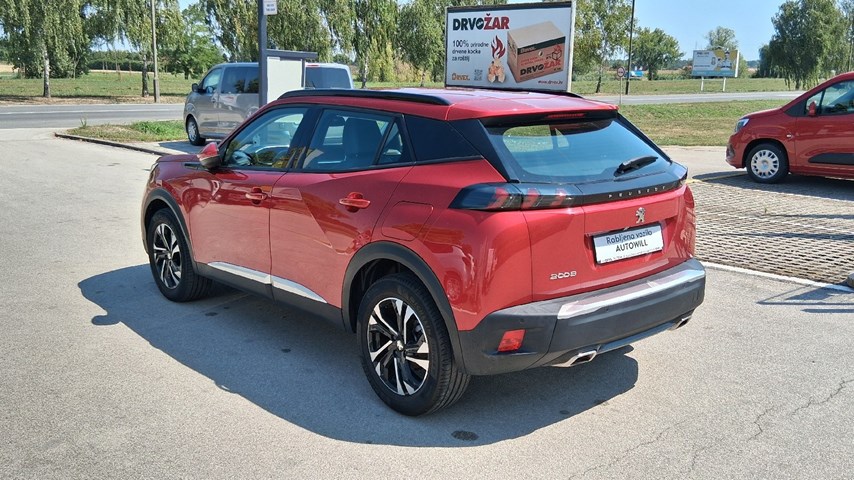 RABLJENO VOZILO PEUGEOT 2008 PURETECH 1,2 Mehanički mjenjač BENZIN 65721