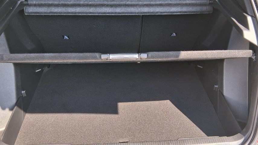 RABLJENO VOZILO PEUGEOT 2008 PURETECH 1,2 Mehanički mjenjač BENZIN 65721
