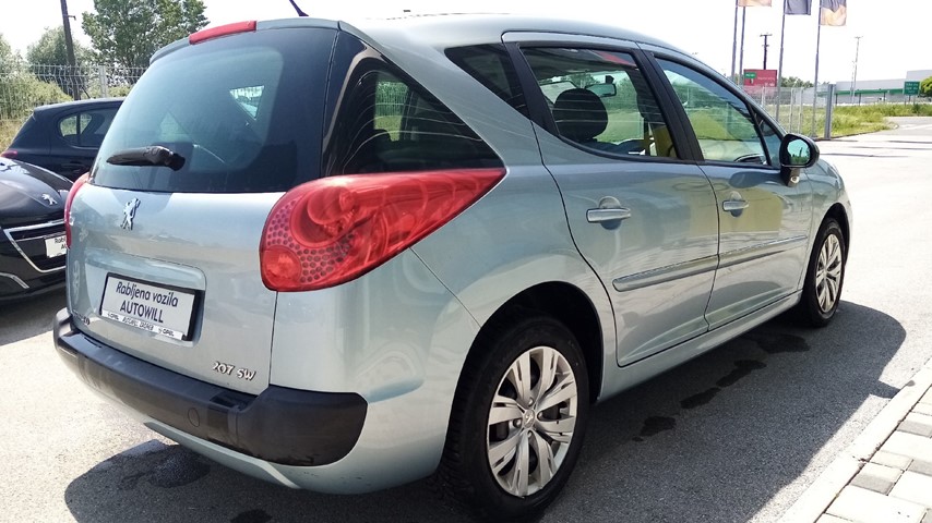 RABLJENO VOZILO PEUGEOT 207 1,4 SW ACCESS Mehanički mjenjač BENZIN 223263