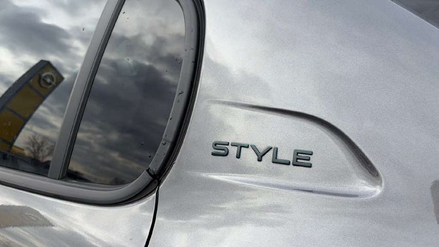 RABLJENO VOZILO PEUGEOT 208 1,2 PURETECH Mehanički mjenjač BENZIN 224519