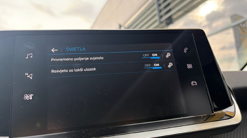RABLJENO VOZILO PEUGEOT 208 1,2 PURETECH Mehanički mjenjač BENZIN 224519