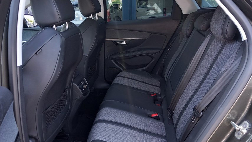 RABLJENO VOZILO PEUGEOT 3008 1,2 Mehanički mjenjač BENZIN 65739