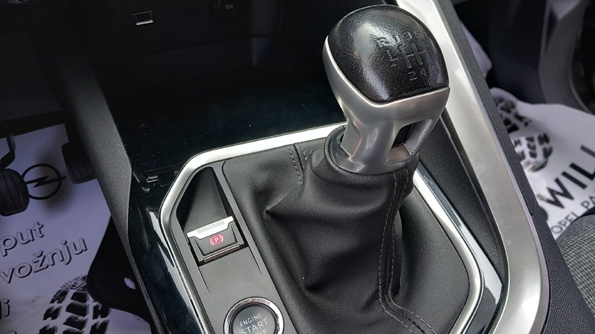 RABLJENO VOZILO PEUGEOT 3008 1,2 Mehanički mjenjač BENZIN 65739