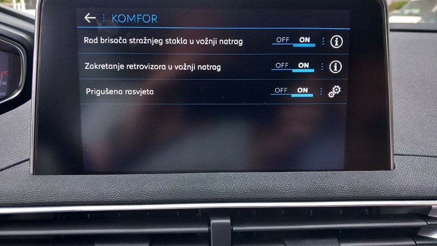 RABLJENO VOZILO PEUGEOT 3008 1,2 Mehanički mjenjač BENZIN 65739