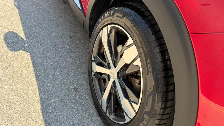 RABLJENO VOZILO PEUGEOT 3008 1,2 Mehanički mjenjač BENZIN 65789