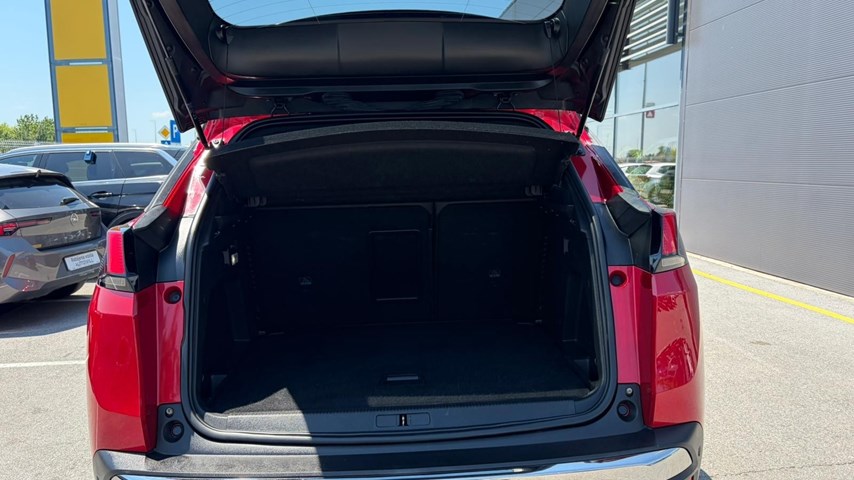 RABLJENO VOZILO PEUGEOT 3008 1,2 Mehanički mjenjač BENZIN 65789