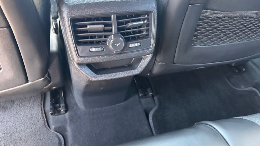 RABLJENO VOZILO PEUGEOT 3008 1,2 Mehanički mjenjač BENZIN 65789