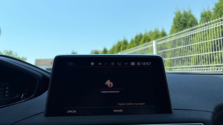 RABLJENO VOZILO PEUGEOT 3008 1,2 Mehanički mjenjač BENZIN 65789