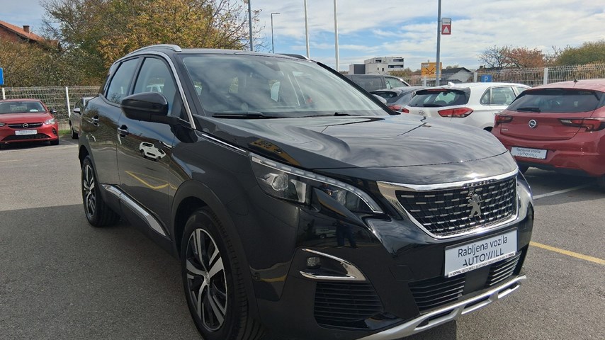 RABLJENO VOZILO PEUGEOT 3008 1,2 PURETECH ALLURE Mehanički mjenjač BENZIN 65760