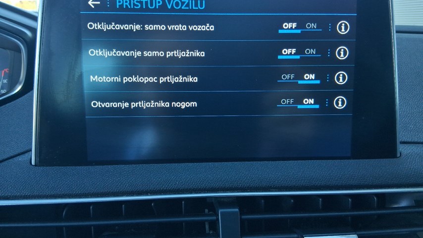 RABLJENO VOZILO PEUGEOT 3008 1,2 PURETECH ALLURE Mehanički mjenjač BENZIN 65760