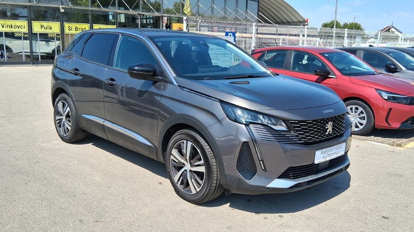 RABLJENO VOZILO PEUGEOT 3008 1,5 D ALLURE Mehanički mjenjač DIESEL 100222