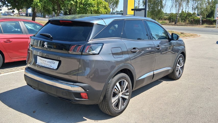 RABLJENO VOZILO PEUGEOT 3008 1,5 D ALLURE Mehanički mjenjač DIESEL 100222