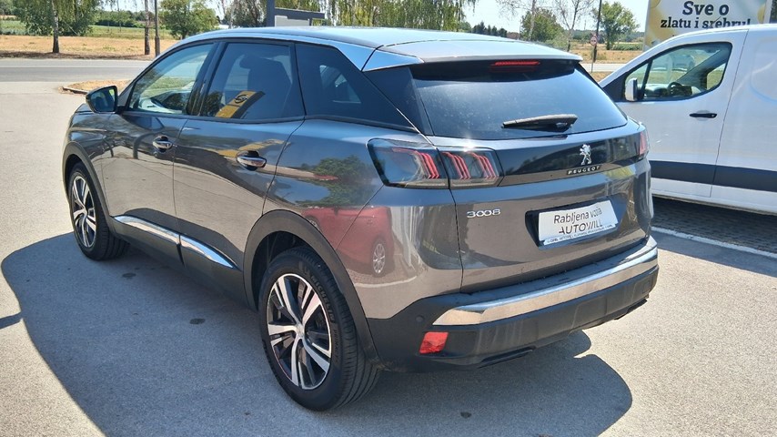 RABLJENO VOZILO PEUGEOT 3008 1,5 D ALLURE Mehanički mjenjač DIESEL 100222